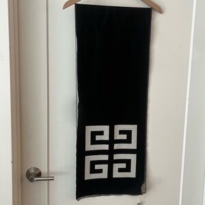 NWT Givenchy Wool + Silk Scarf